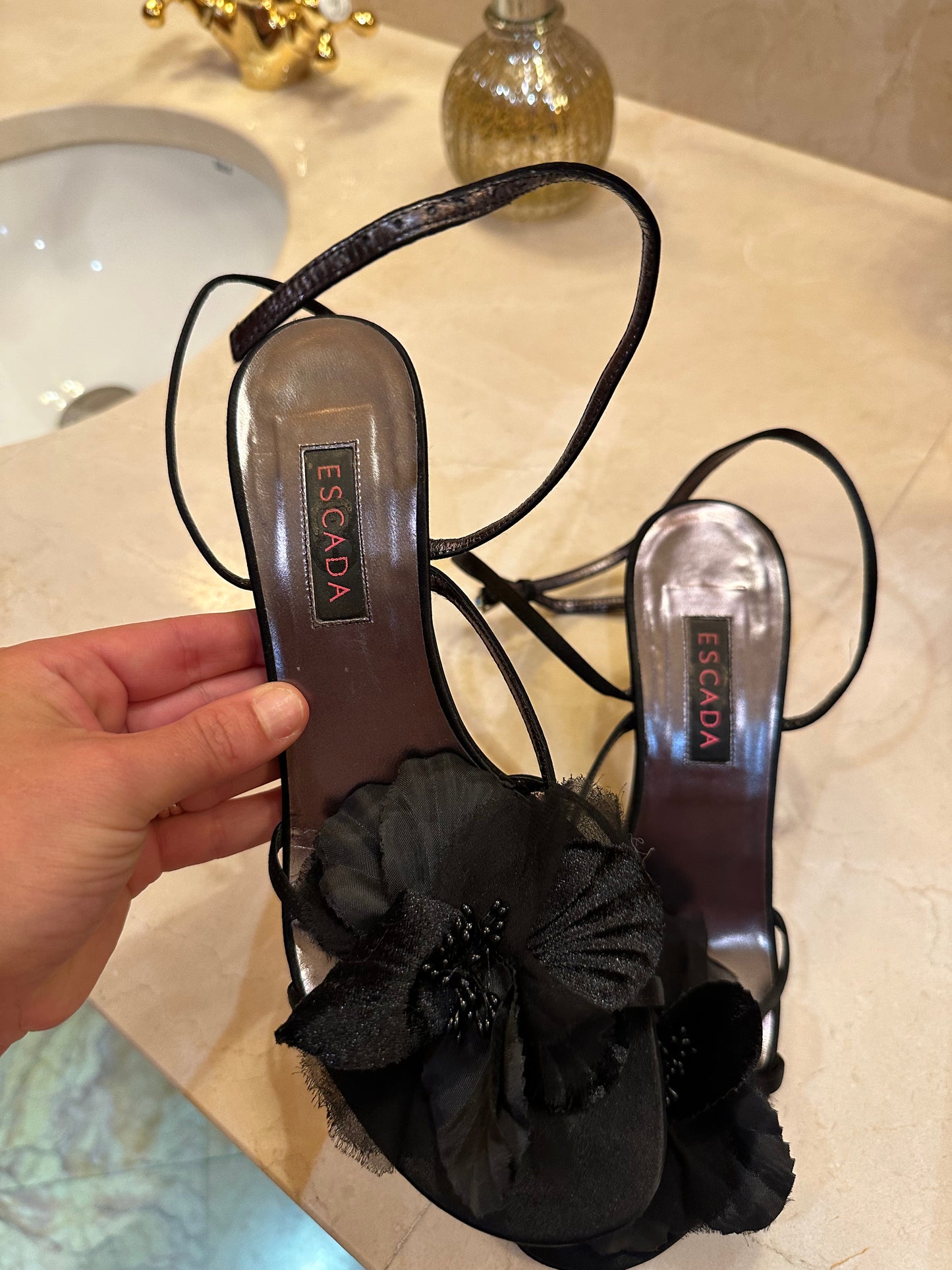 Escada satin heels 38
